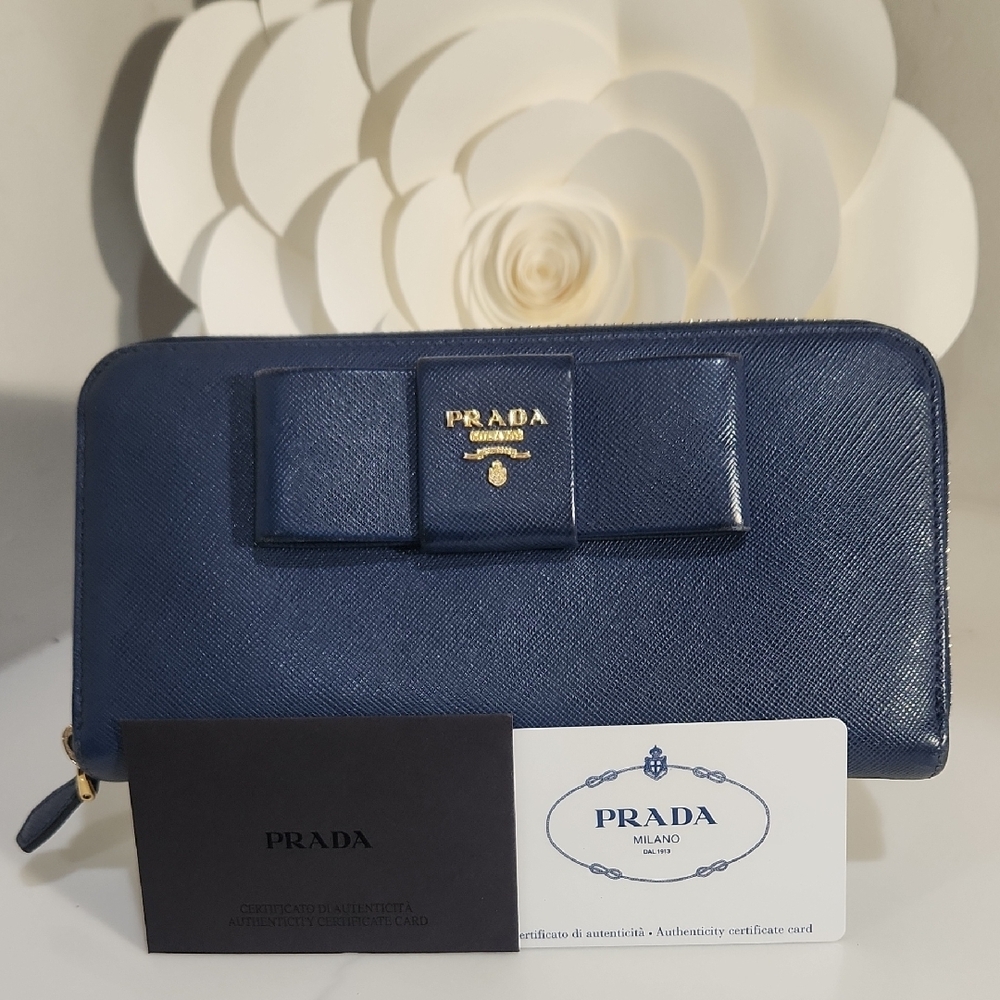 Prada Blue Wallet Like new! All inclusive